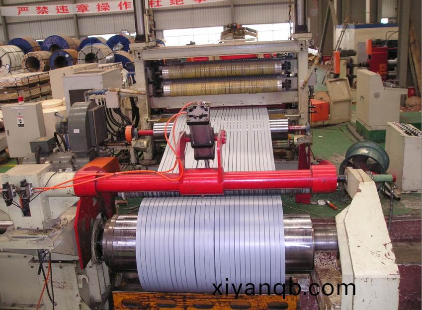 鍍鋅(xin)、綵(cai)塗(tu)縱(zong)剪(jian)機(ji)組